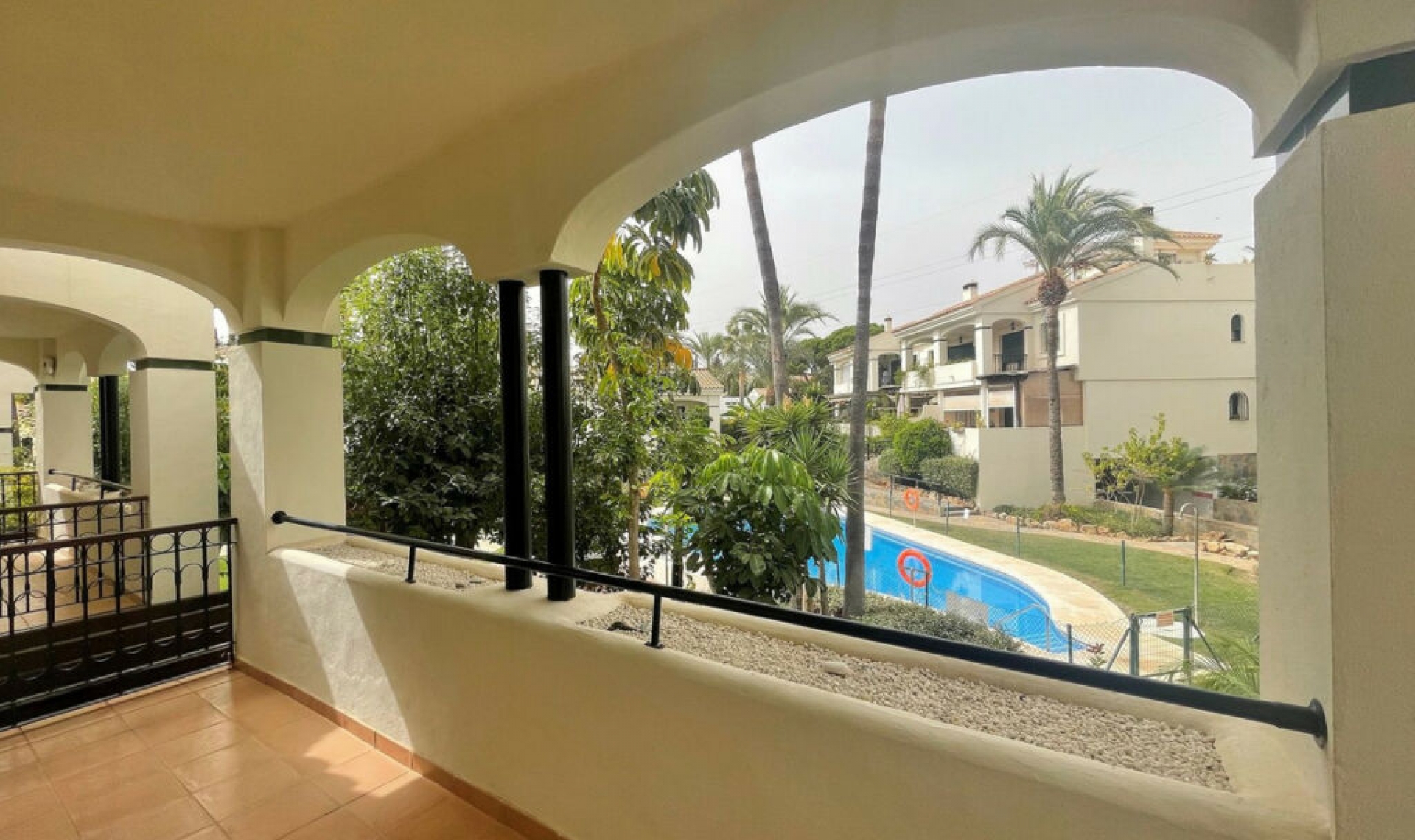 Resale - House -
Atalaya