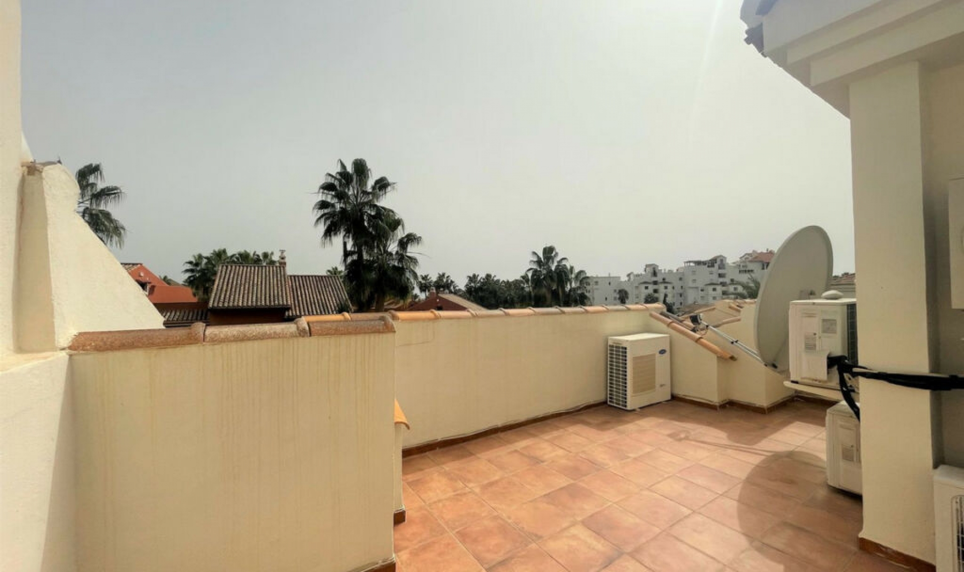 Resale - House -
Atalaya