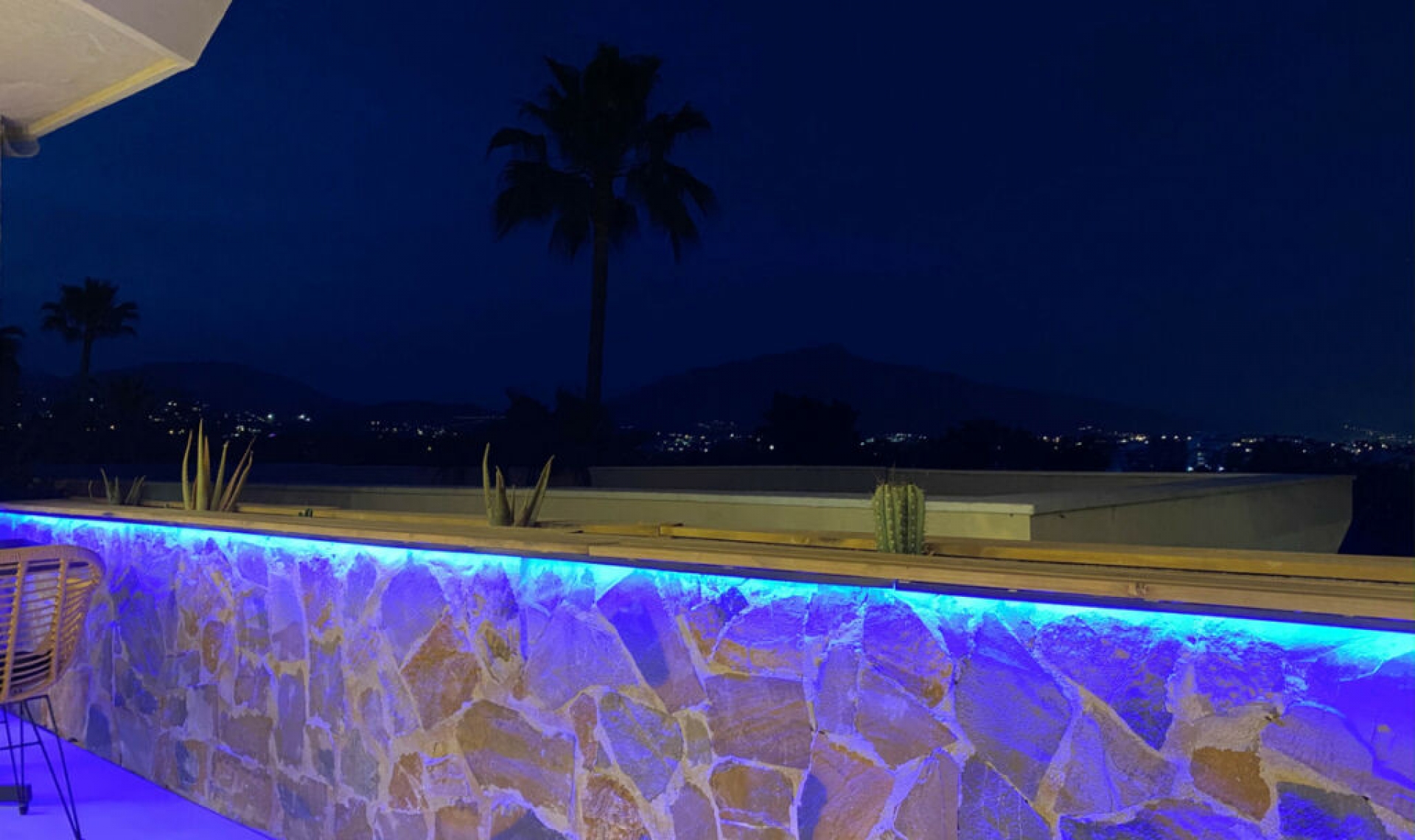 Resale - House -
Atalaya