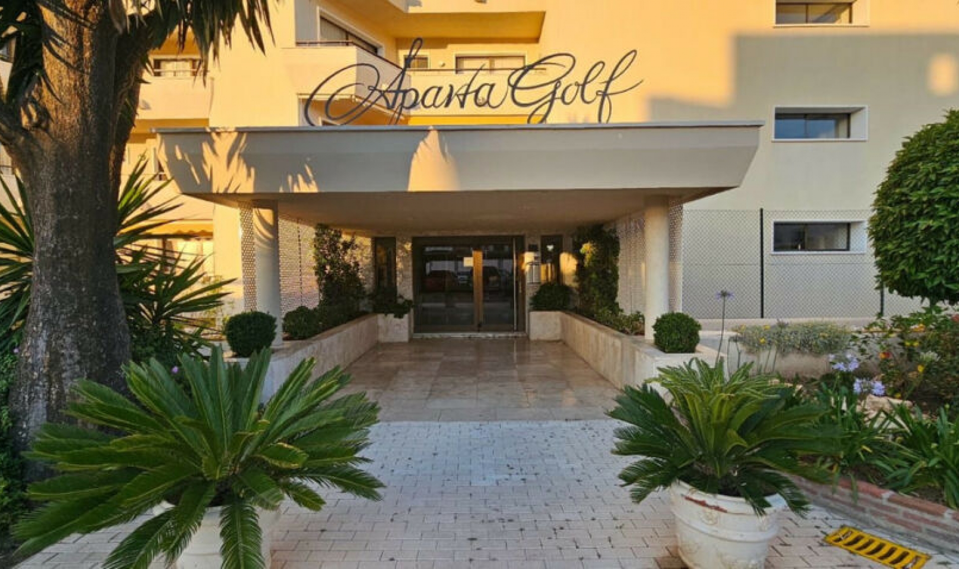 Resale - House -
Atalaya