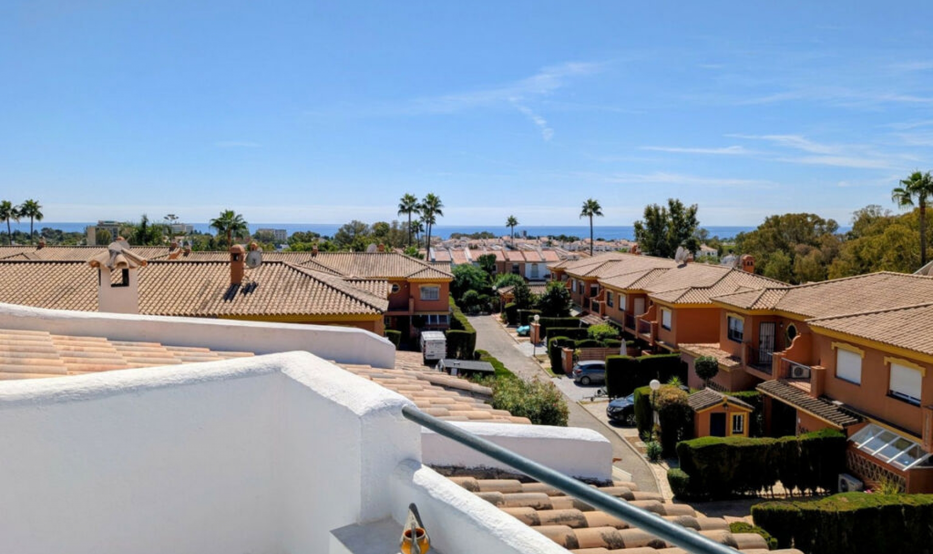 Resale - House -
Atalaya