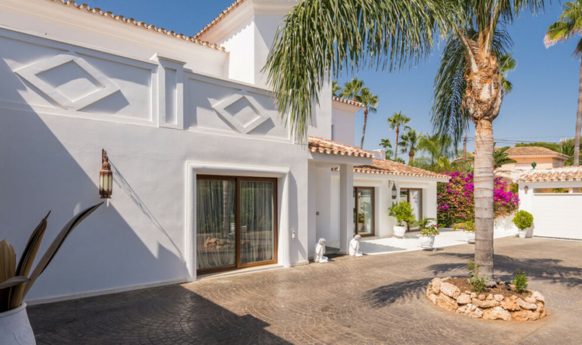 Resale - House -
Atalaya