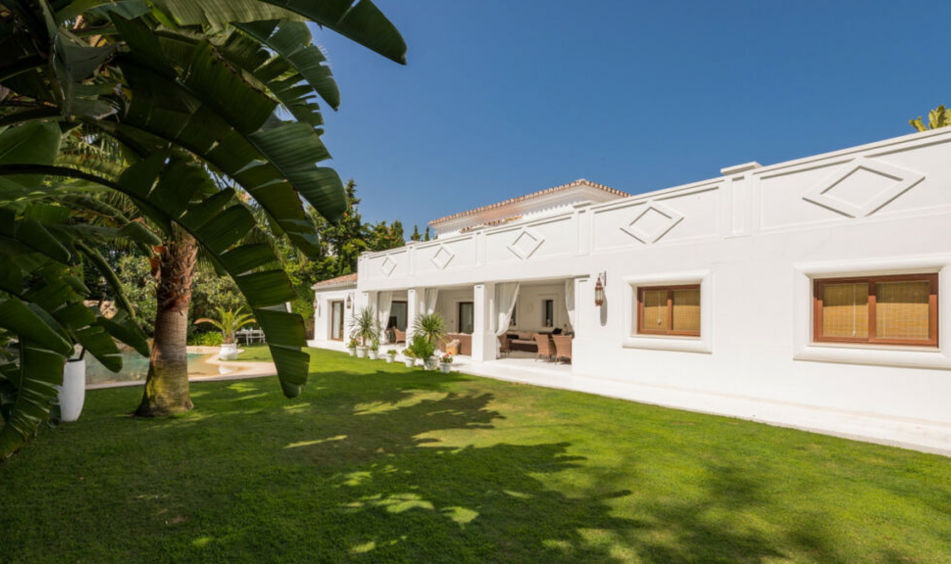 Resale - House -
Atalaya