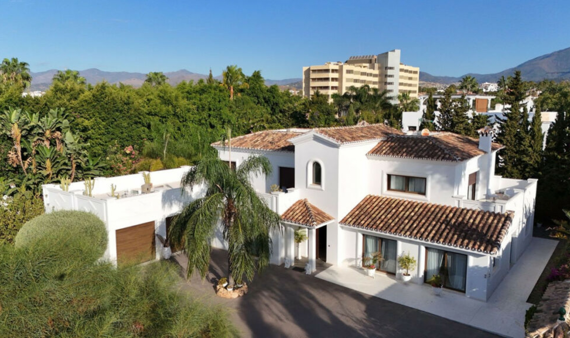 Resale - House -
Atalaya