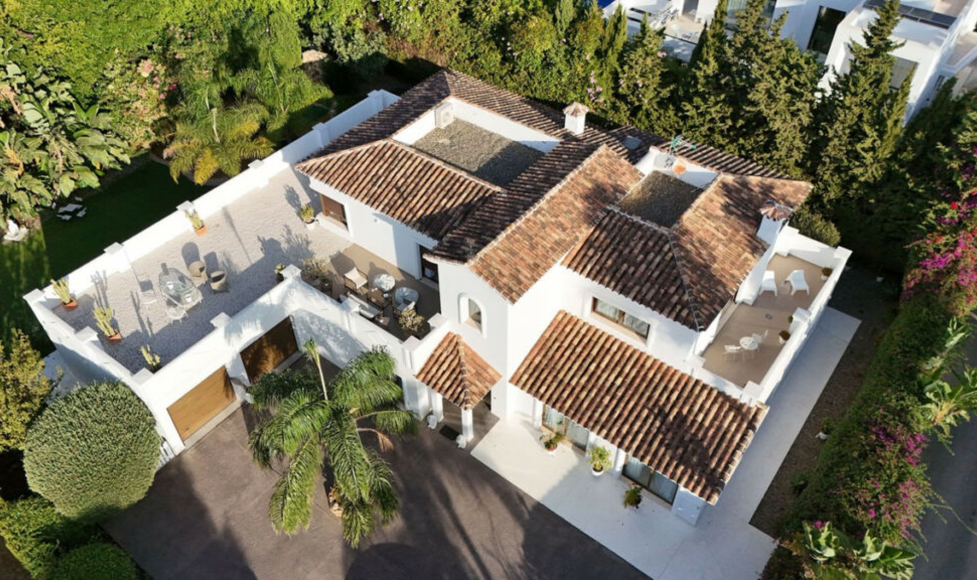Resale - House -
Atalaya