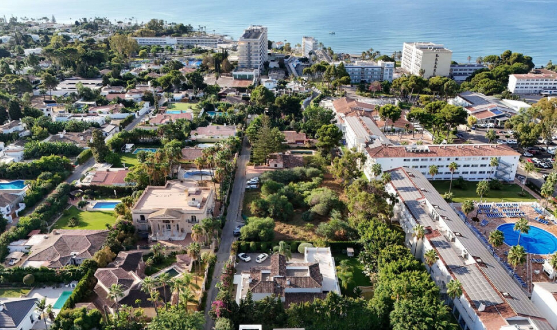 Resale - House -
Atalaya