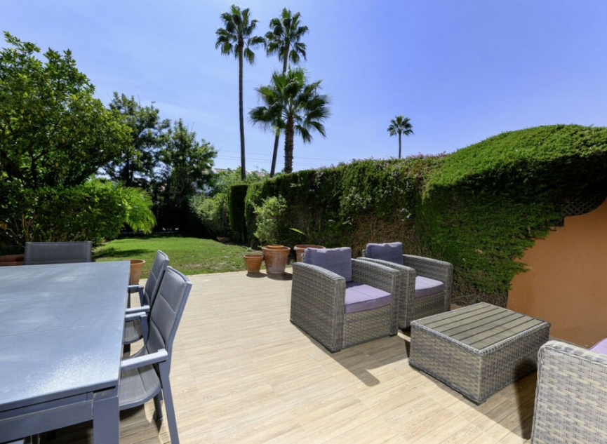 Resale - House -
Atalaya