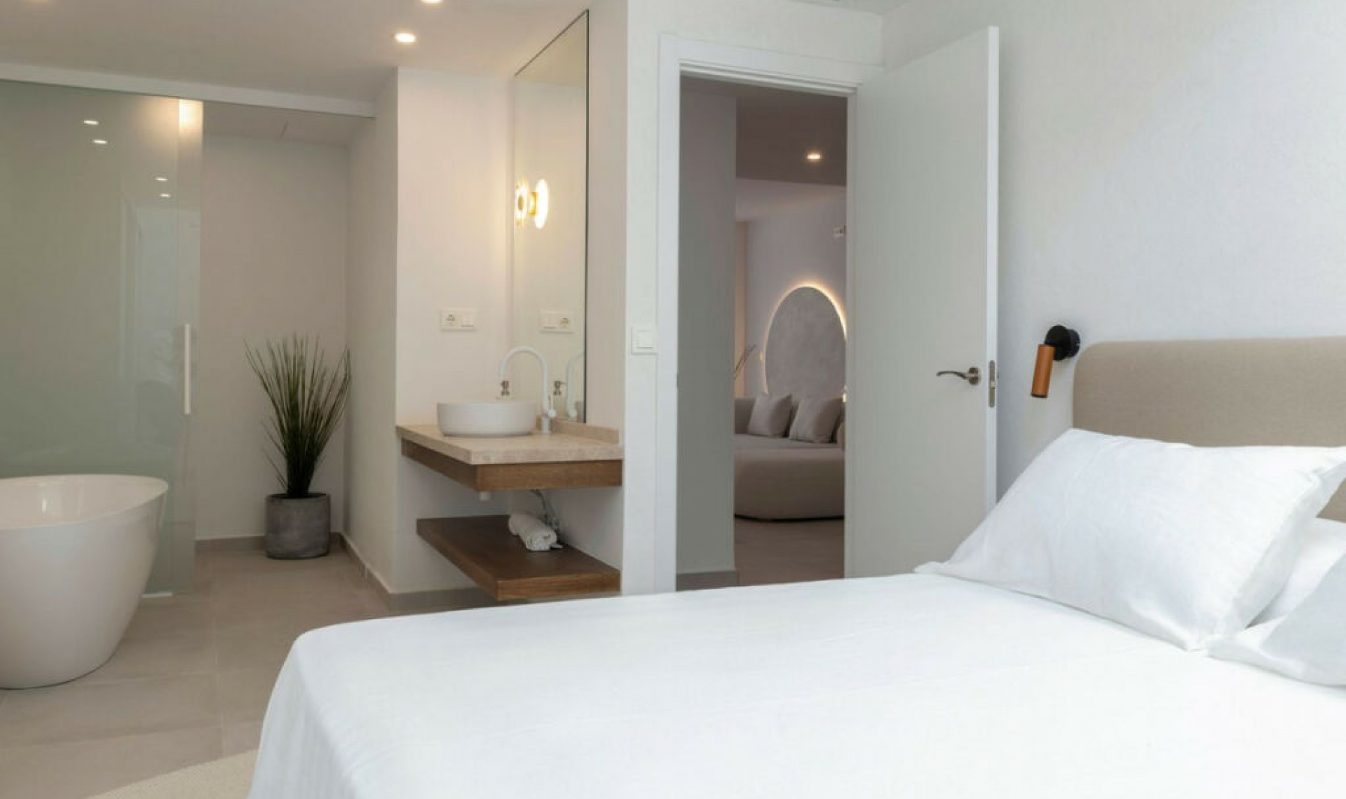 Resale - House -
Bahía de Marbella