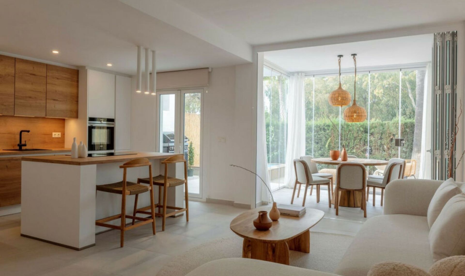 Resale - House -
Bahía de Marbella