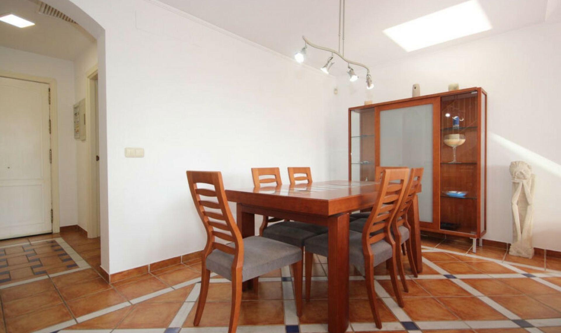 Resale - House -
Bahía de Marbella