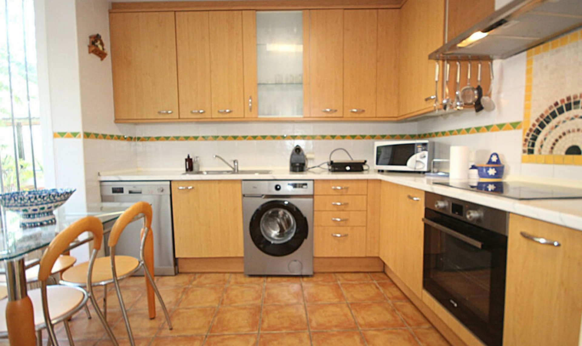 Resale - House -
Bahía de Marbella