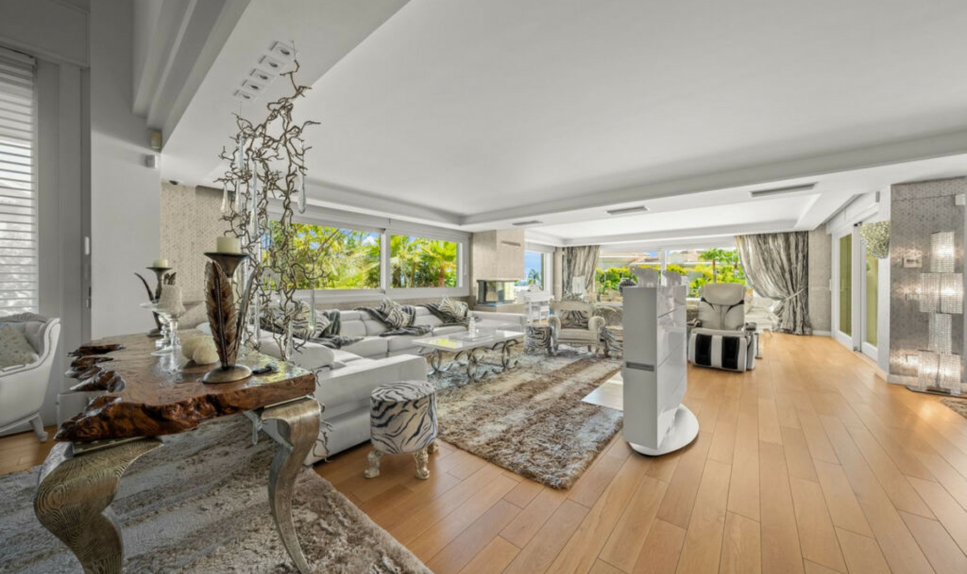 Resale - House -
Bahía de Marbella