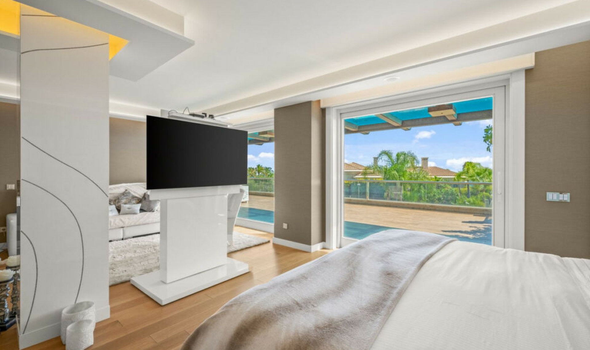 Resale - House -
Bahía de Marbella