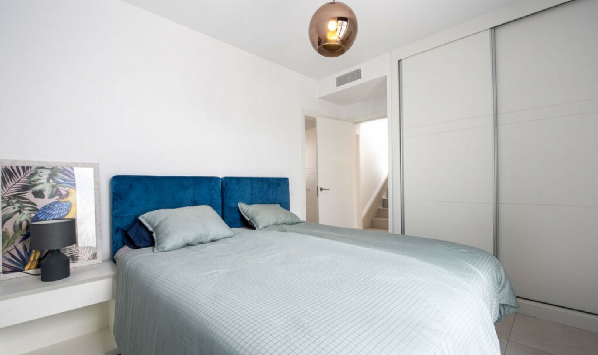 Resale - House -
Bel Air