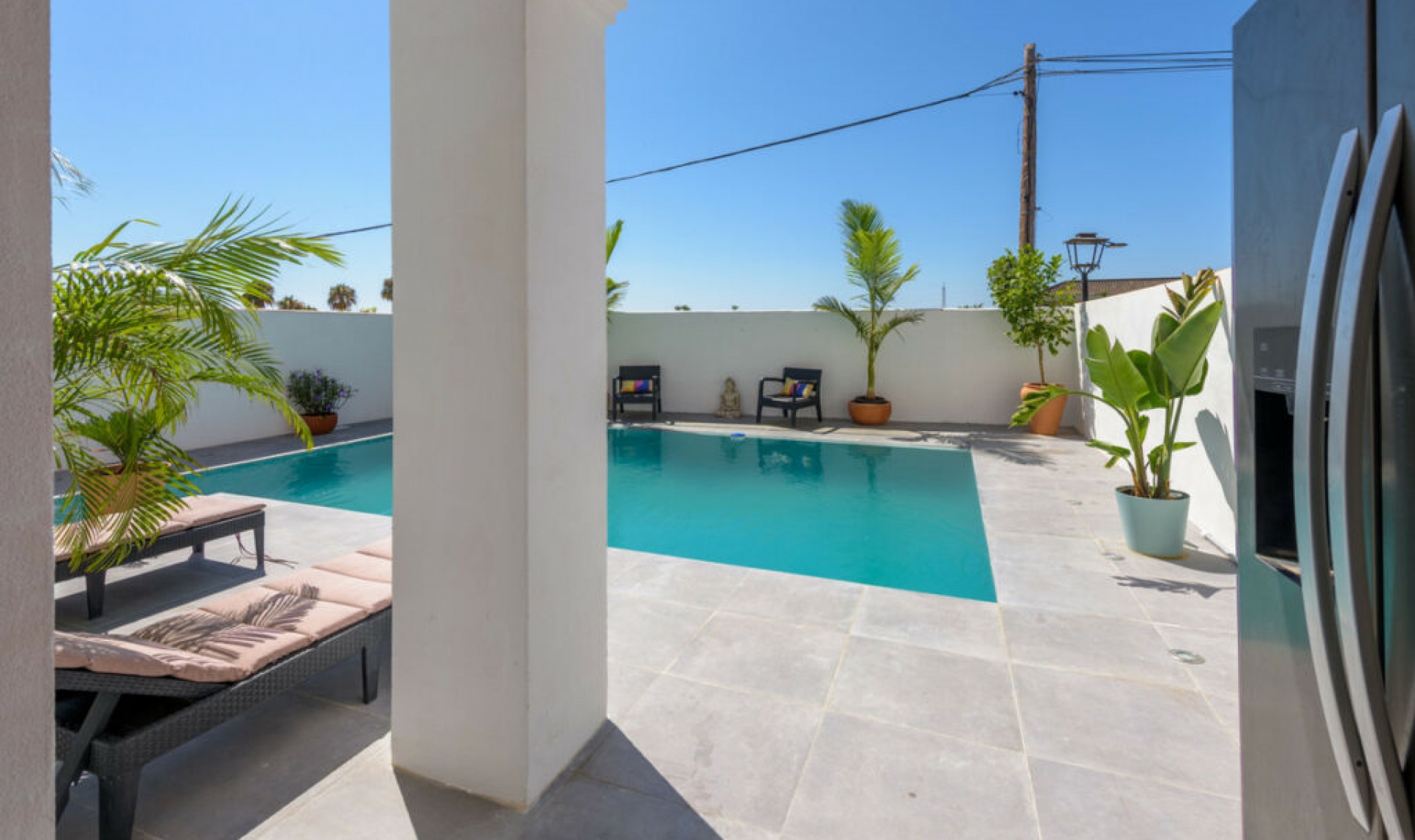Resale - House -
Bel Air