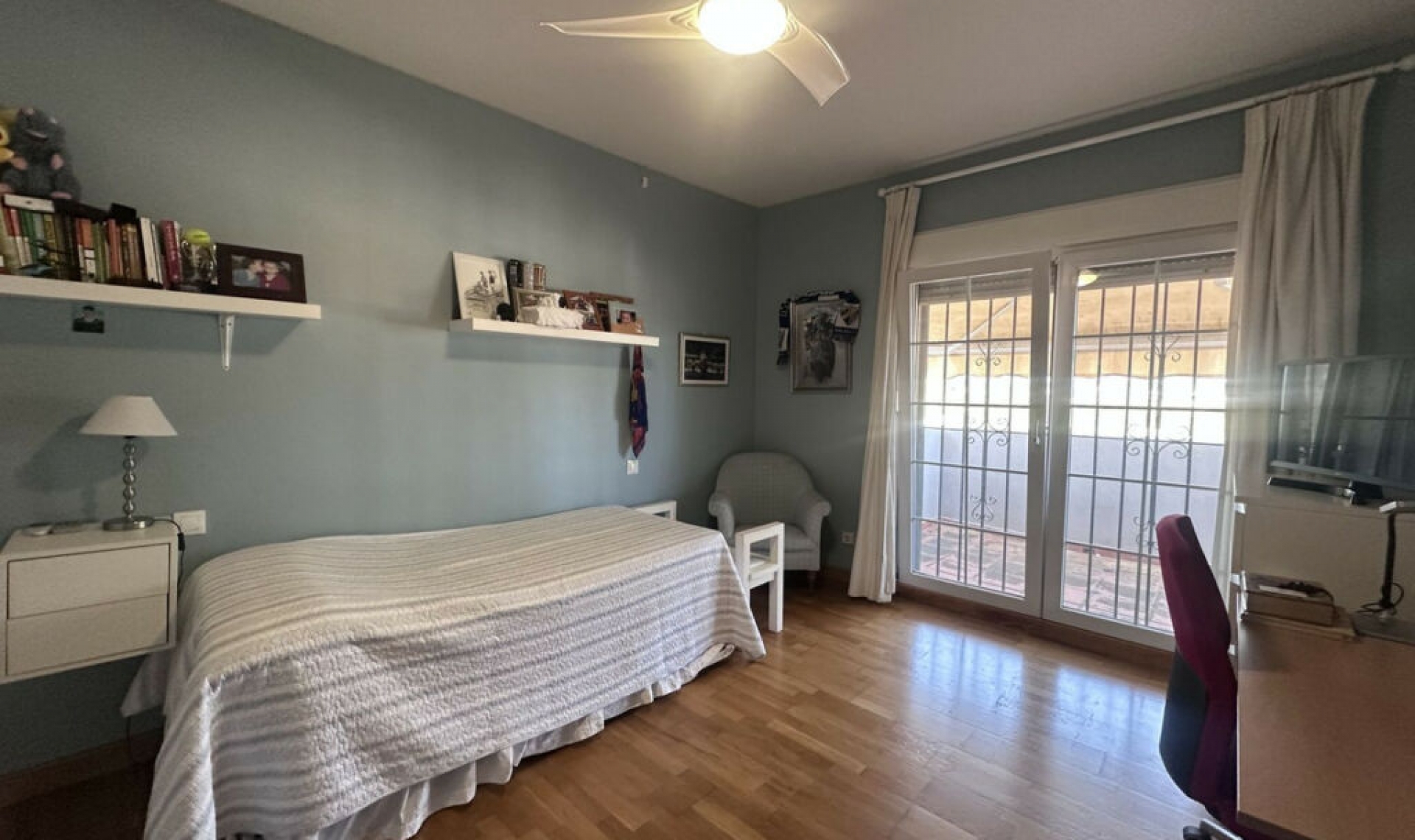 Resale - House -
Bel Air