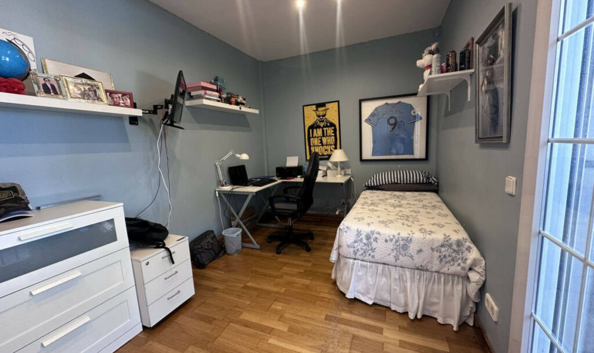 Resale - House -
Bel Air