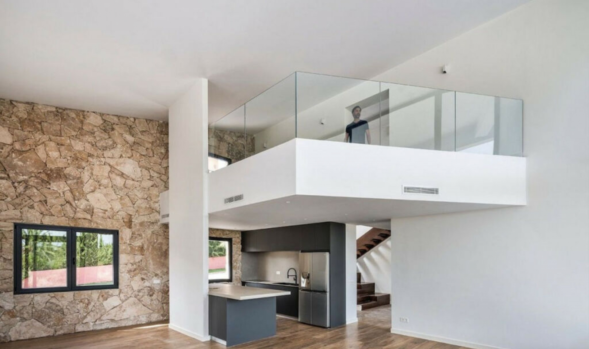 Resale - House -
Bel Air