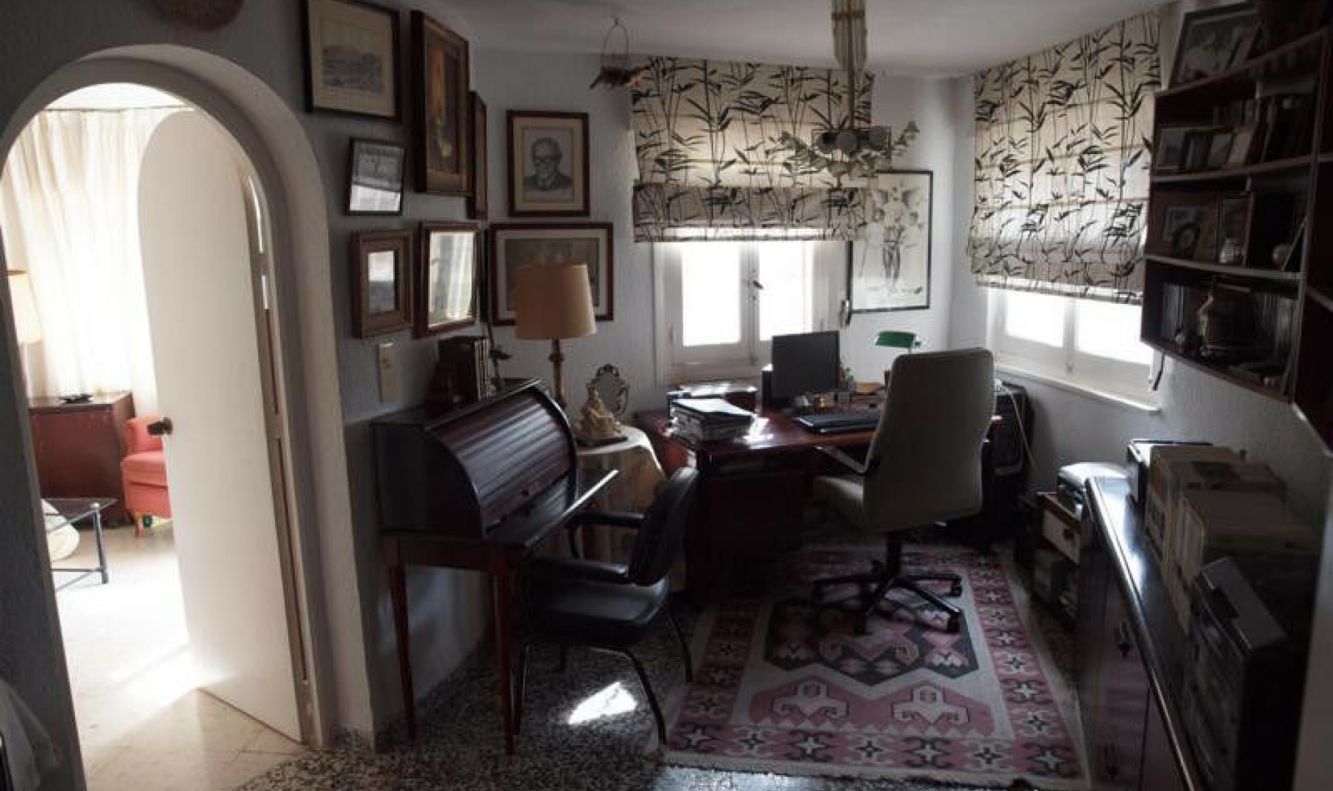 Resale - House -
Benagalbon