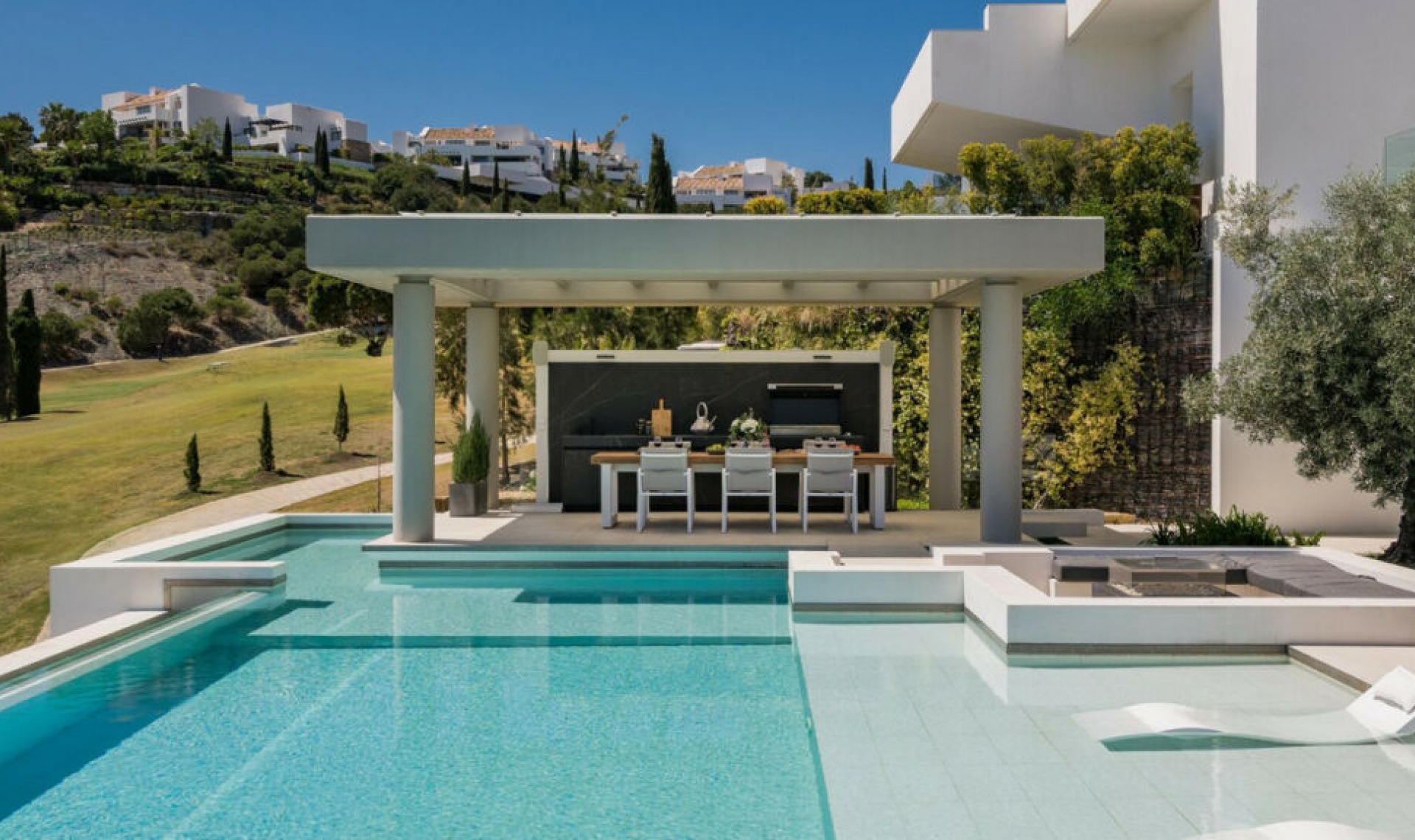 Resale - House -
Benahavís