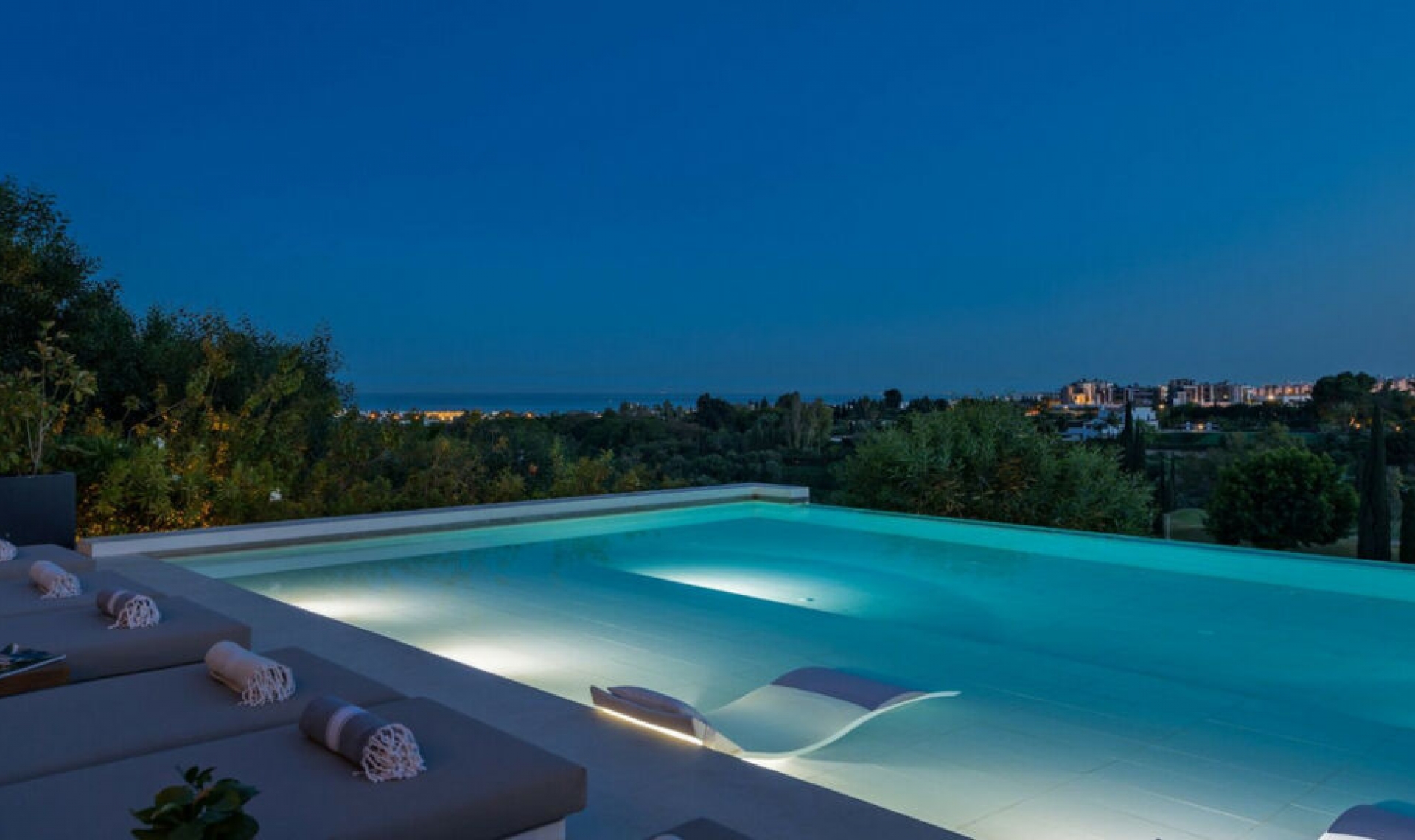 Resale - House -
Benahavís