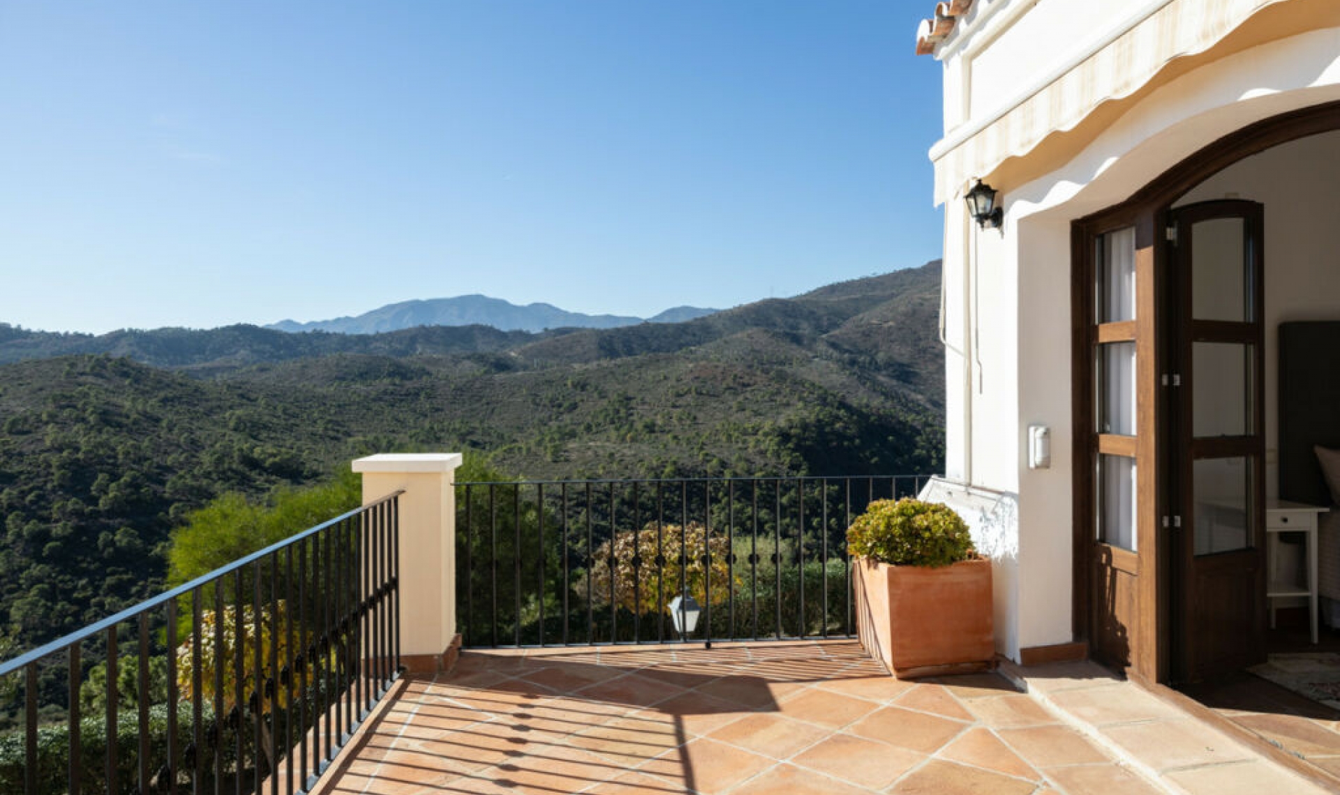 Resale - House -
Benahavís