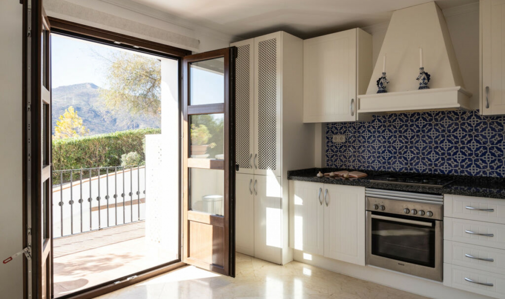 Resale - House -
Benahavís