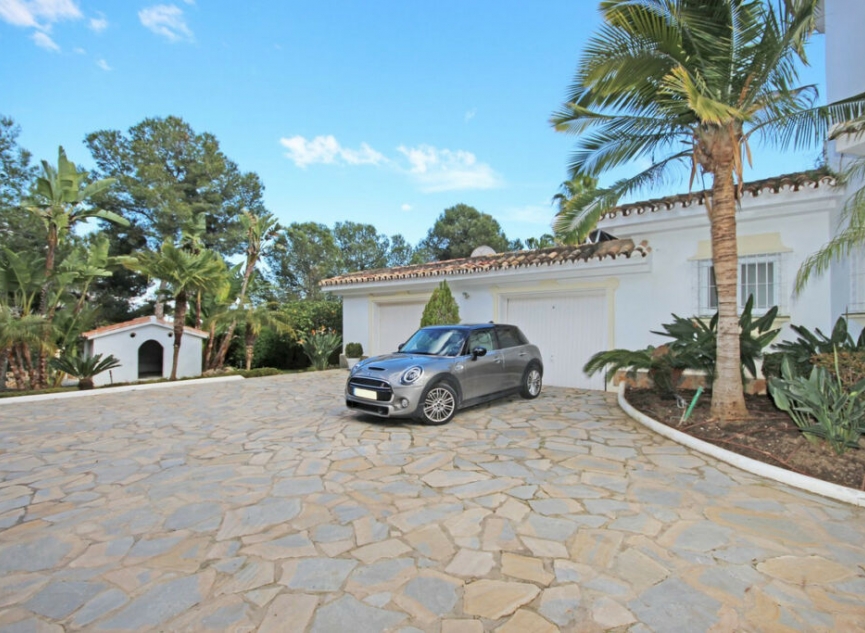 Resale - House -
Benahavís