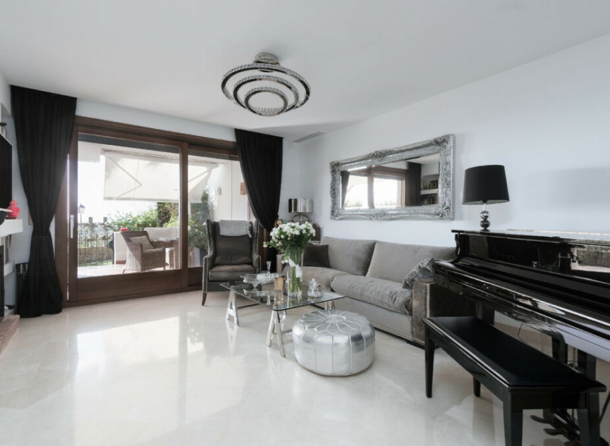 Resale - House -
Benahavís
