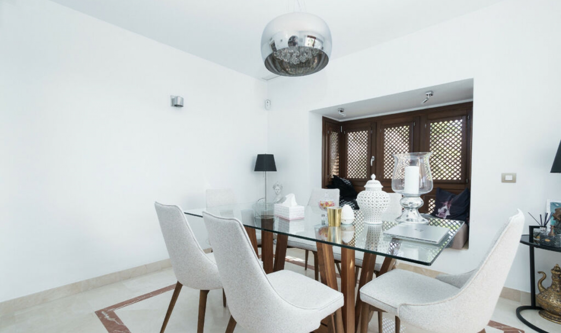 Resale - House -
Benahavís