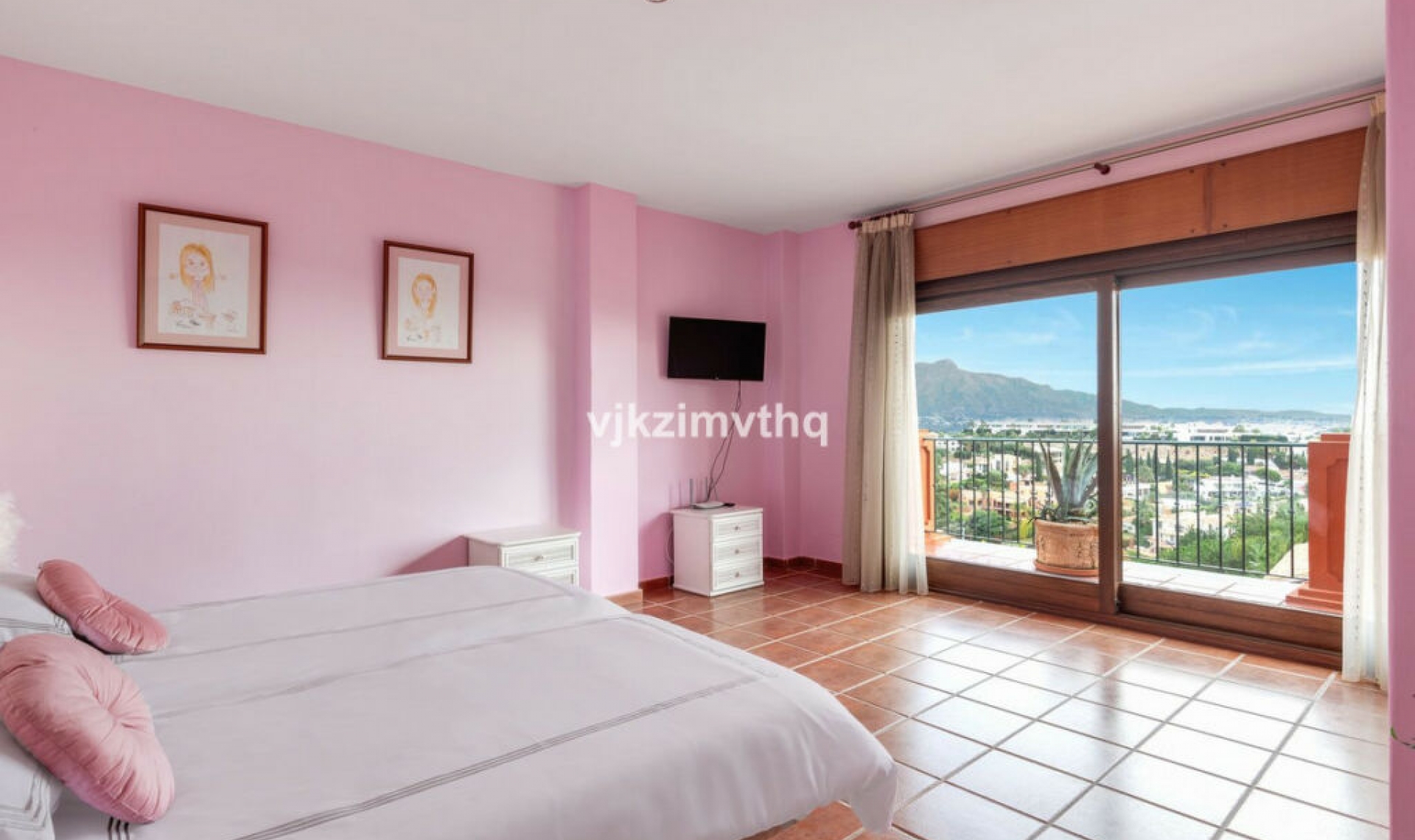 Resale - House -
Benahavís