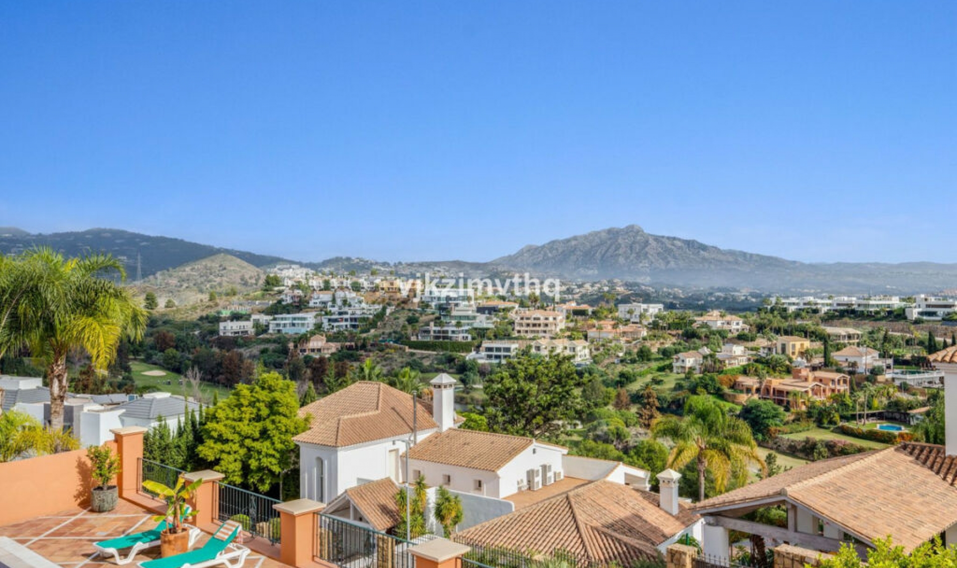 Resale - House -
Benahavís