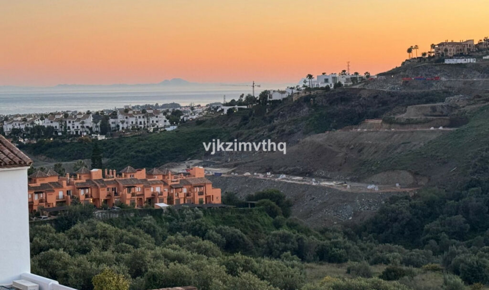 Resale - House -
Benahavís