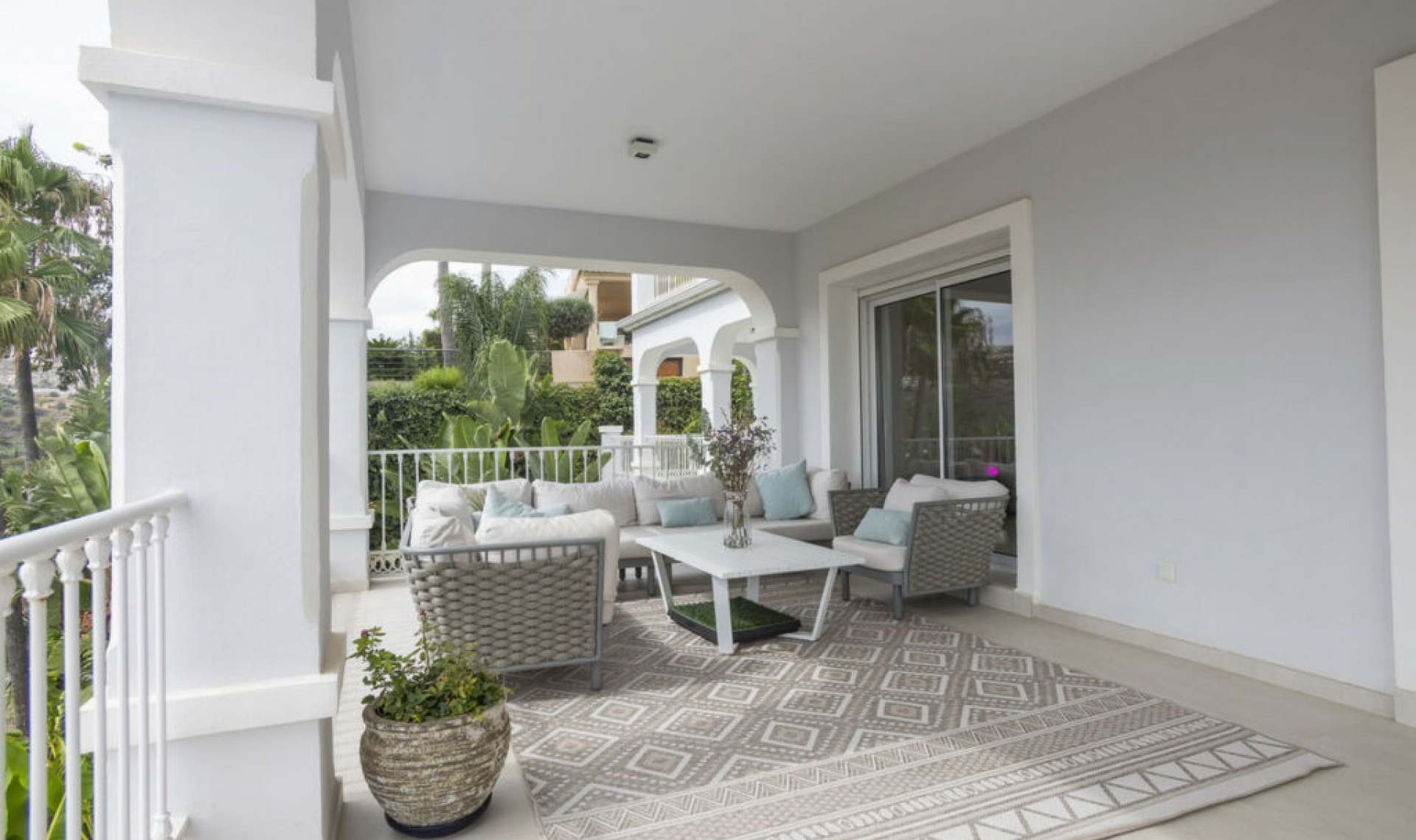 Resale - House -
Benahavís