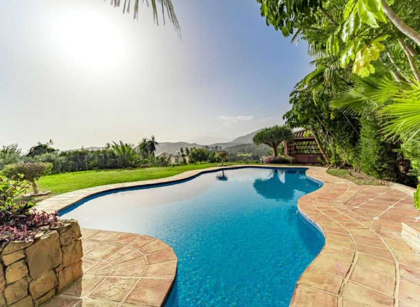 Resale - House -
Benahavís