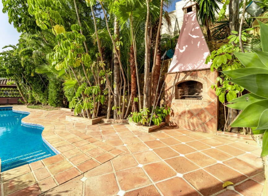 Resale - House -
Benahavís