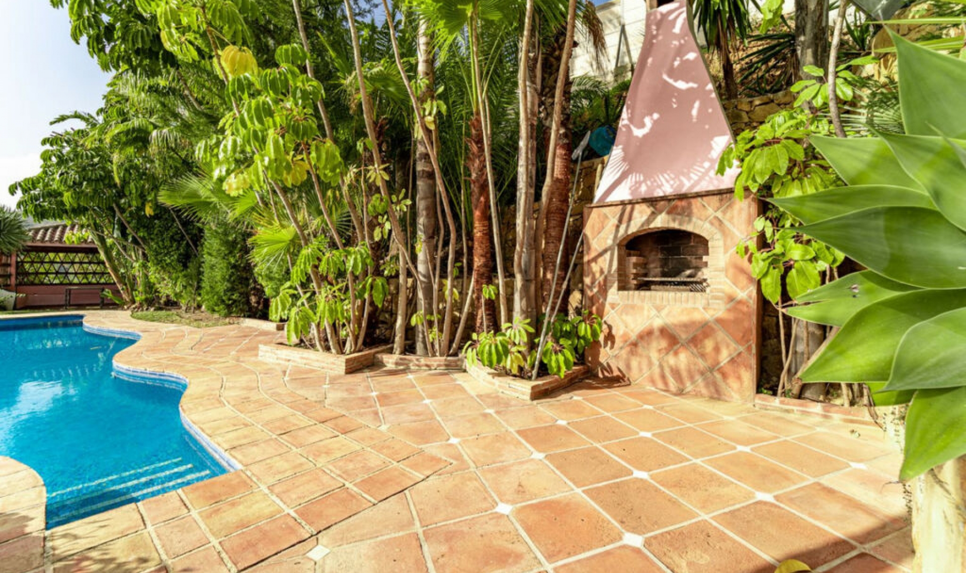 Resale - House -
Benahavís