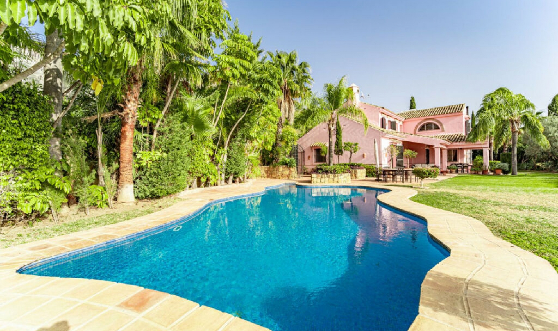 Resale - House -
Benahavís