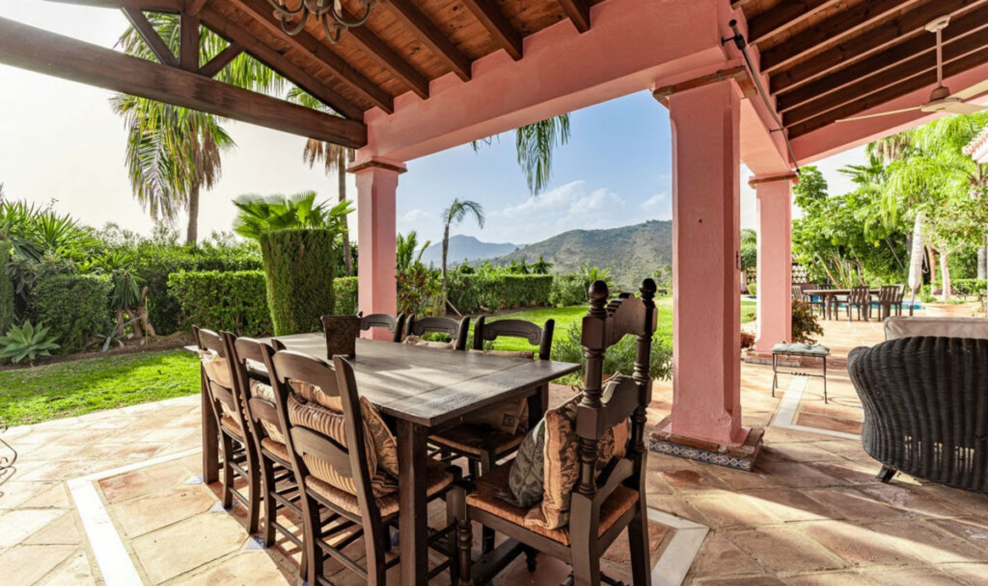 Resale - House -
Benahavís