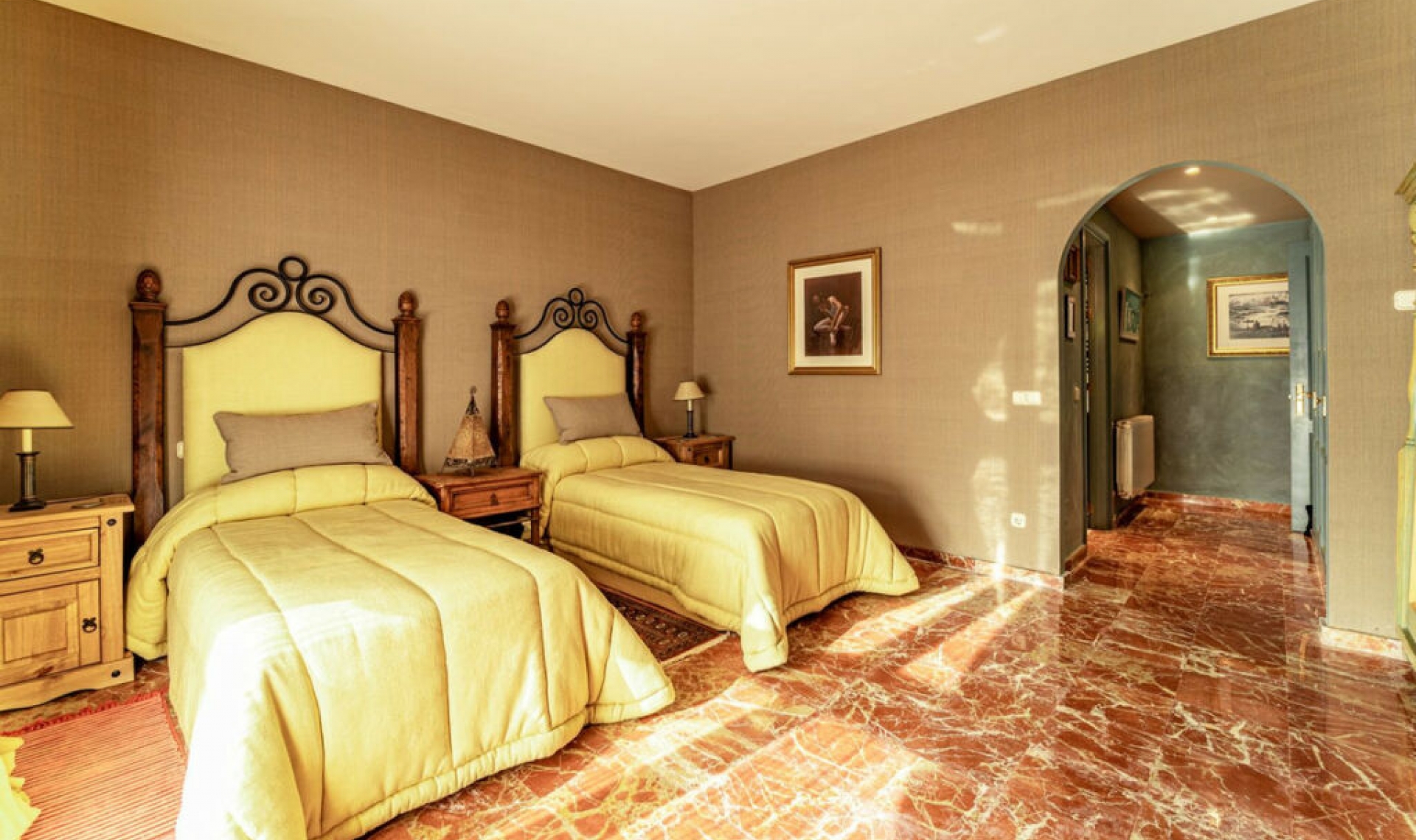 Resale - House -
Benahavís