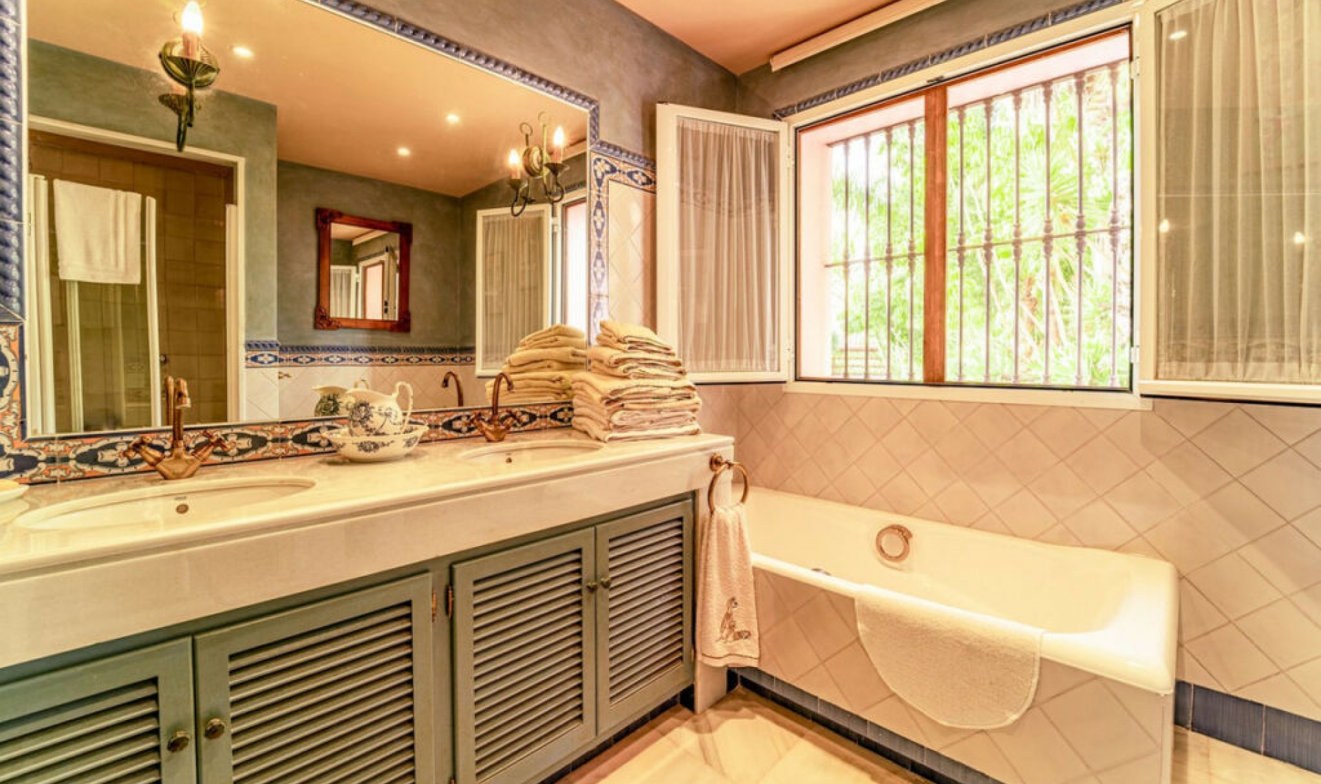 Resale - House -
Benahavís