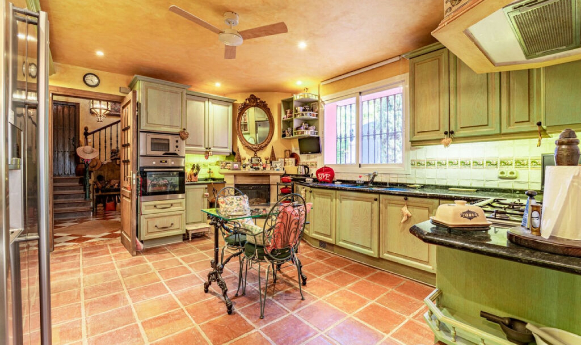 Resale - House -
Benahavís