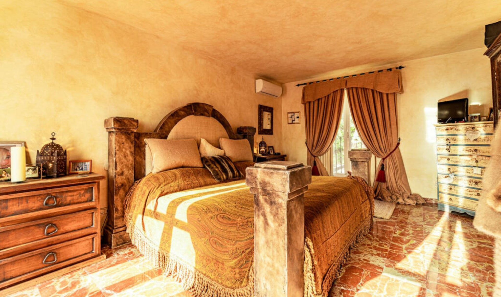 Resale - House -
Benahavís