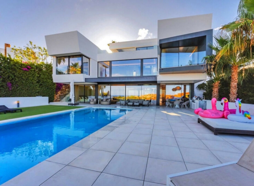 Resale - House -
Benahavís