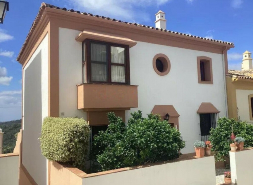 Resale - House -
Benahavís