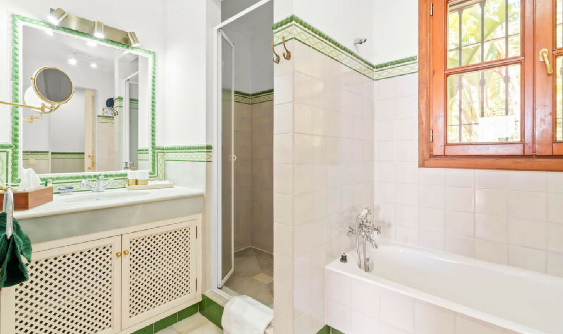 Resale - House -
Benahavís