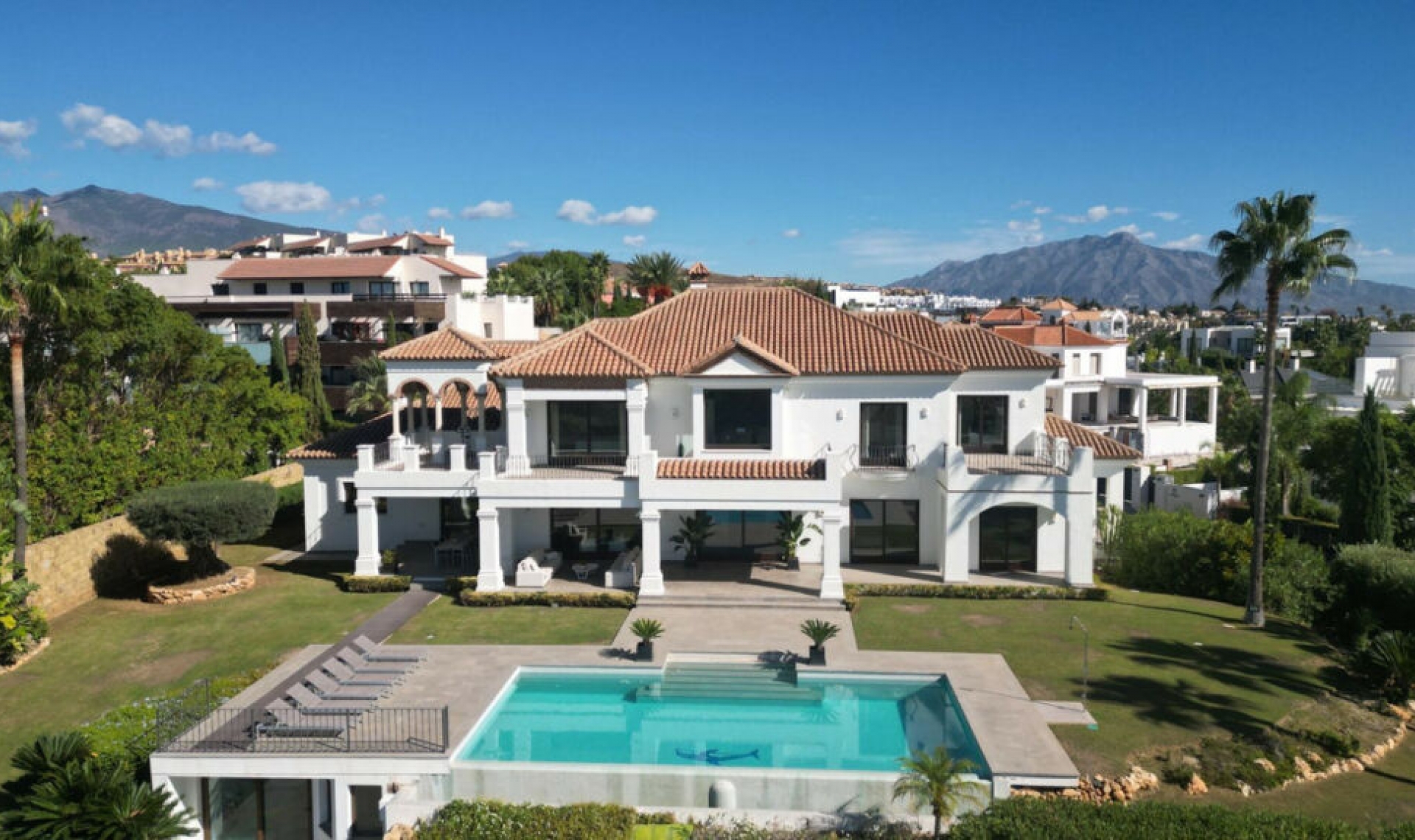 Resale - House -
Benahavís