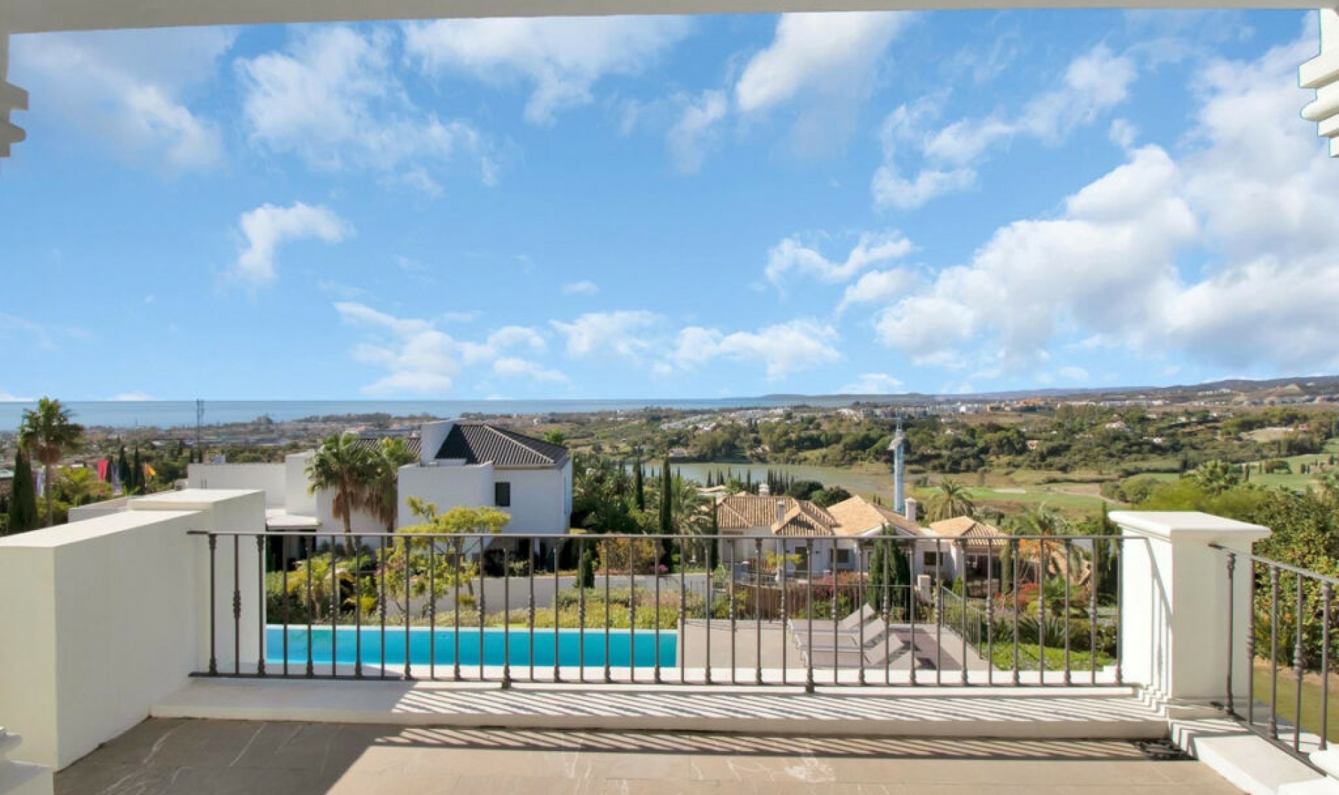 Resale - House -
Benahavís
