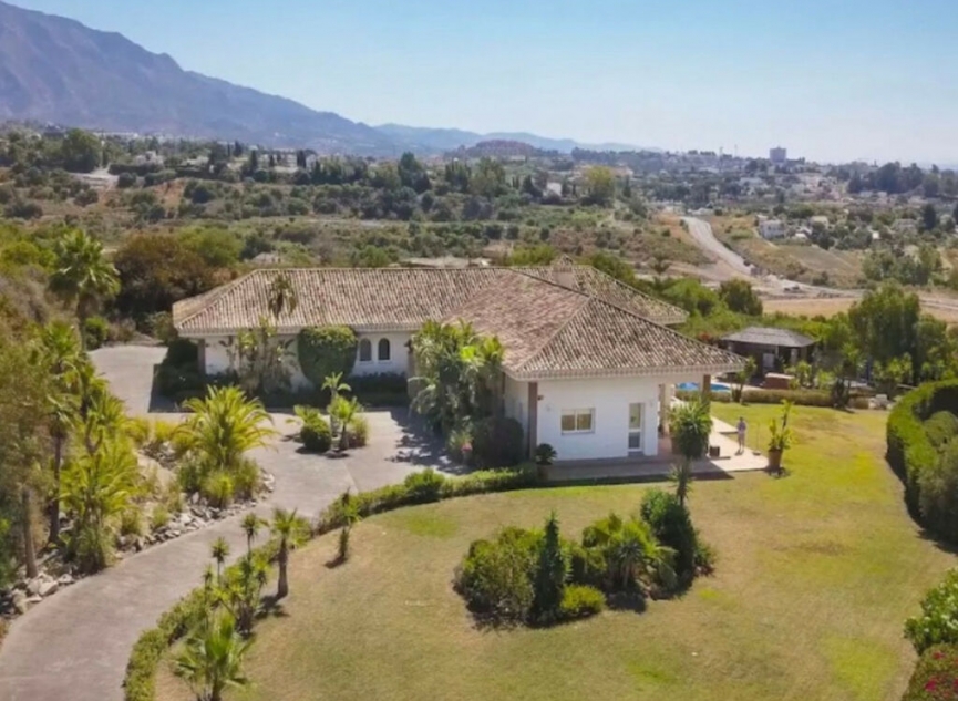 Resale - House -
Benahavís