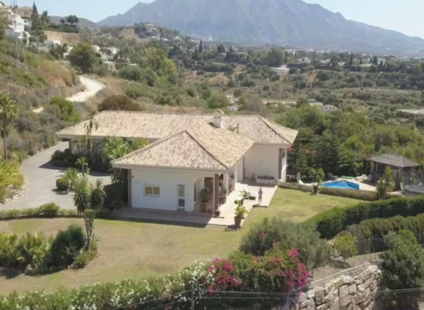 Resale - House -
Benahavís